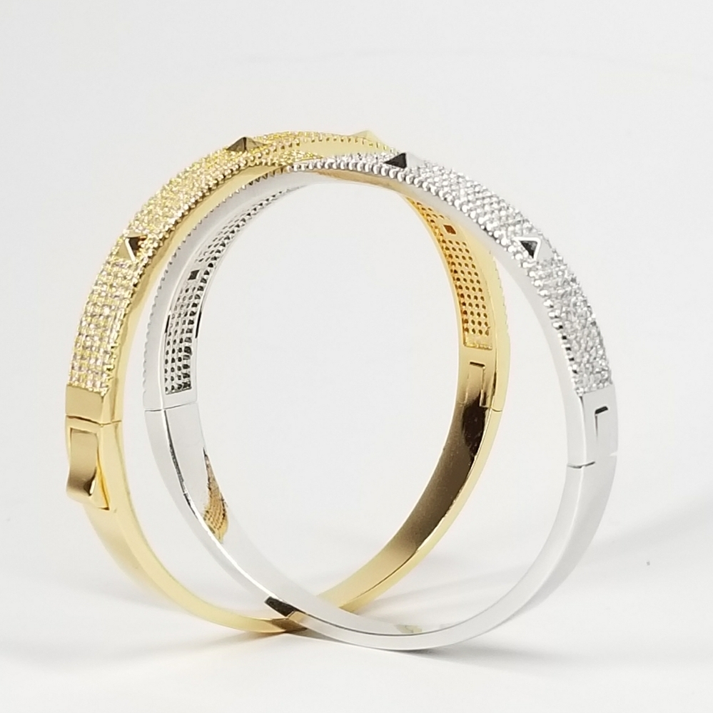 NEW Studs Micro Pave Diamond CZ Bracelet - Picture 3 of 8